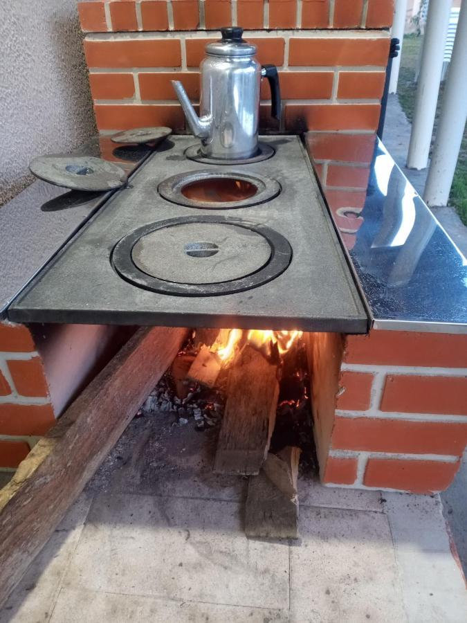 Hostel Santuario De Protecao Animal Filhos De Salomao Bragança Paulista Buitenkant foto